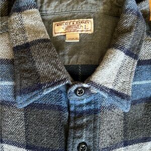 Wallace & Barnes Men's Blue and Gray Plaid Casual Button Down Shirt